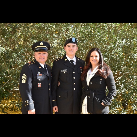 Meet your Posher, Kelly - Picture 3 of 9